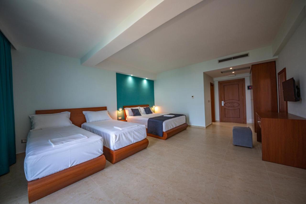 Hotel Borshi Zewnętrze zdjęcie