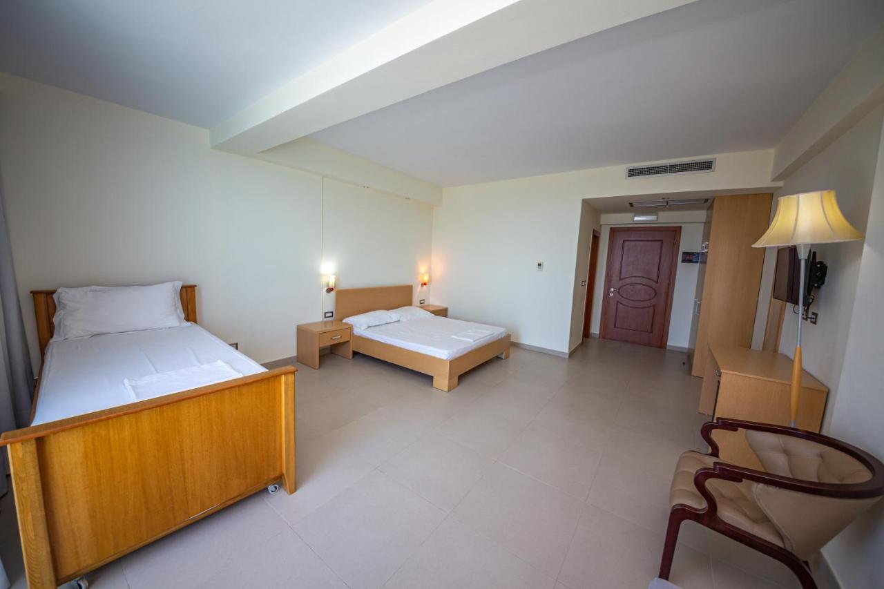 Hotel Borshi Zewnętrze zdjęcie