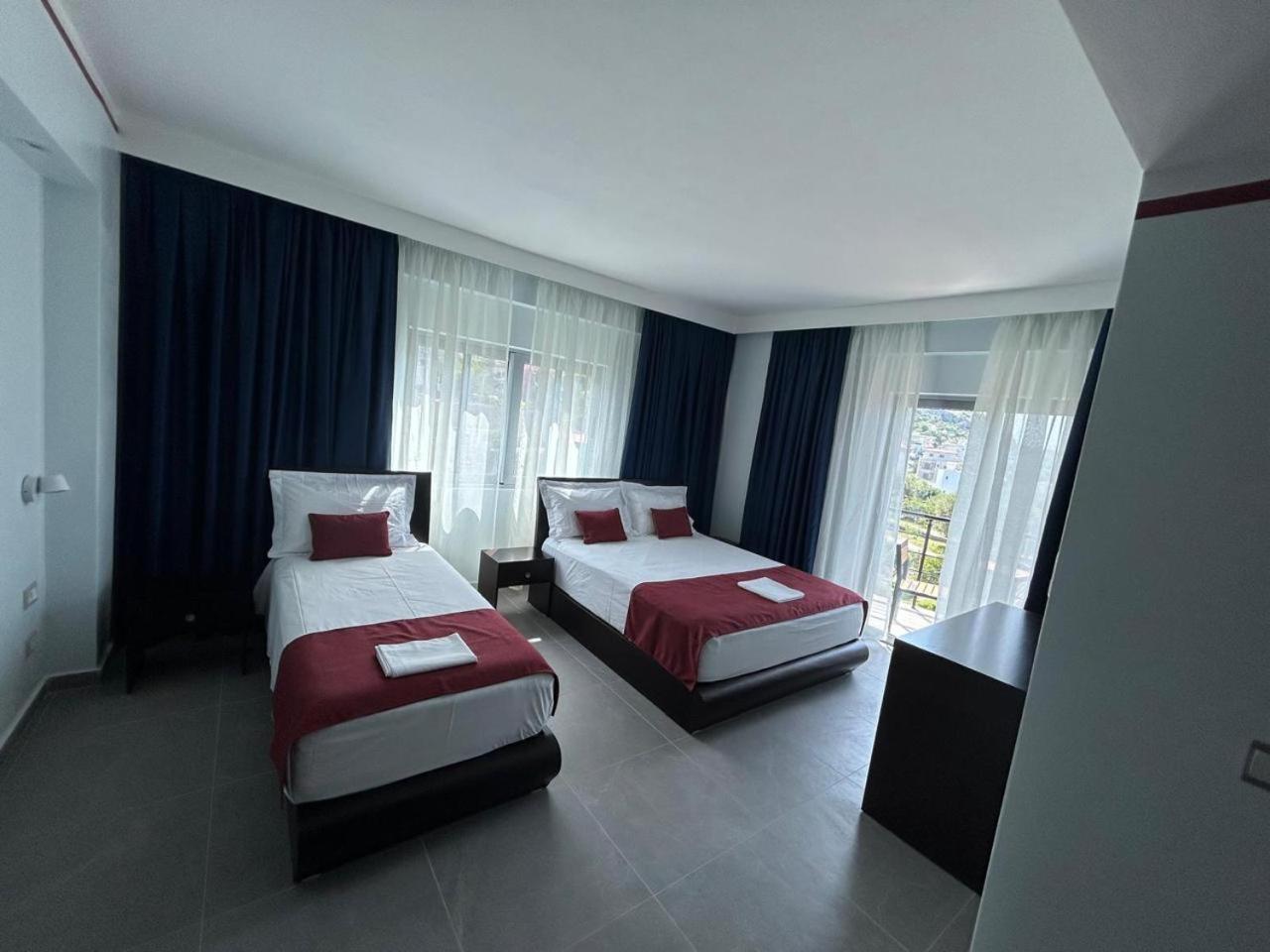 Hotel Borshi Zewnętrze zdjęcie